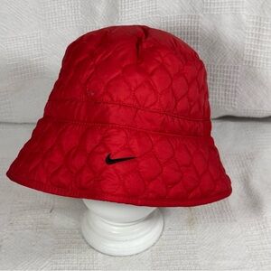 Nike Red Quilted Bucket Hat‎ Size Medium Y2K